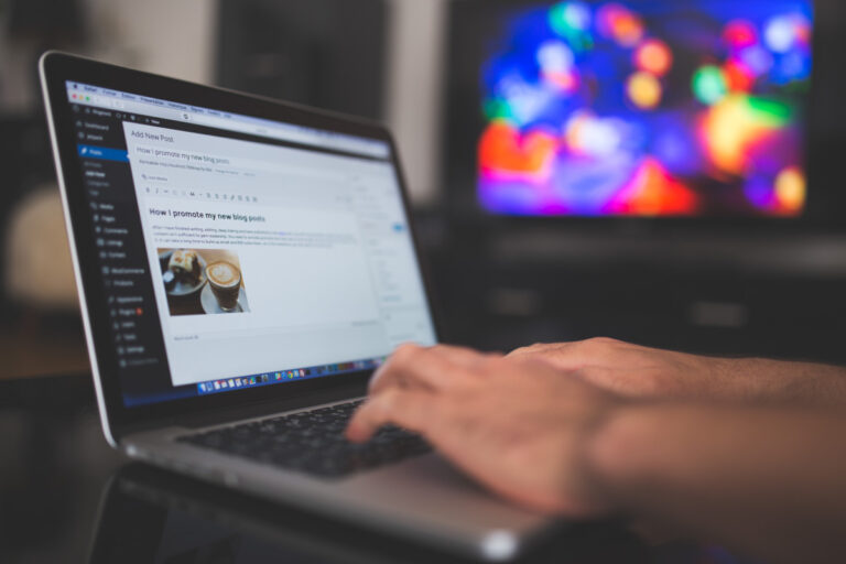 Dlaczego warto wybrać CMS WordPress dla Twojej strony internetowej